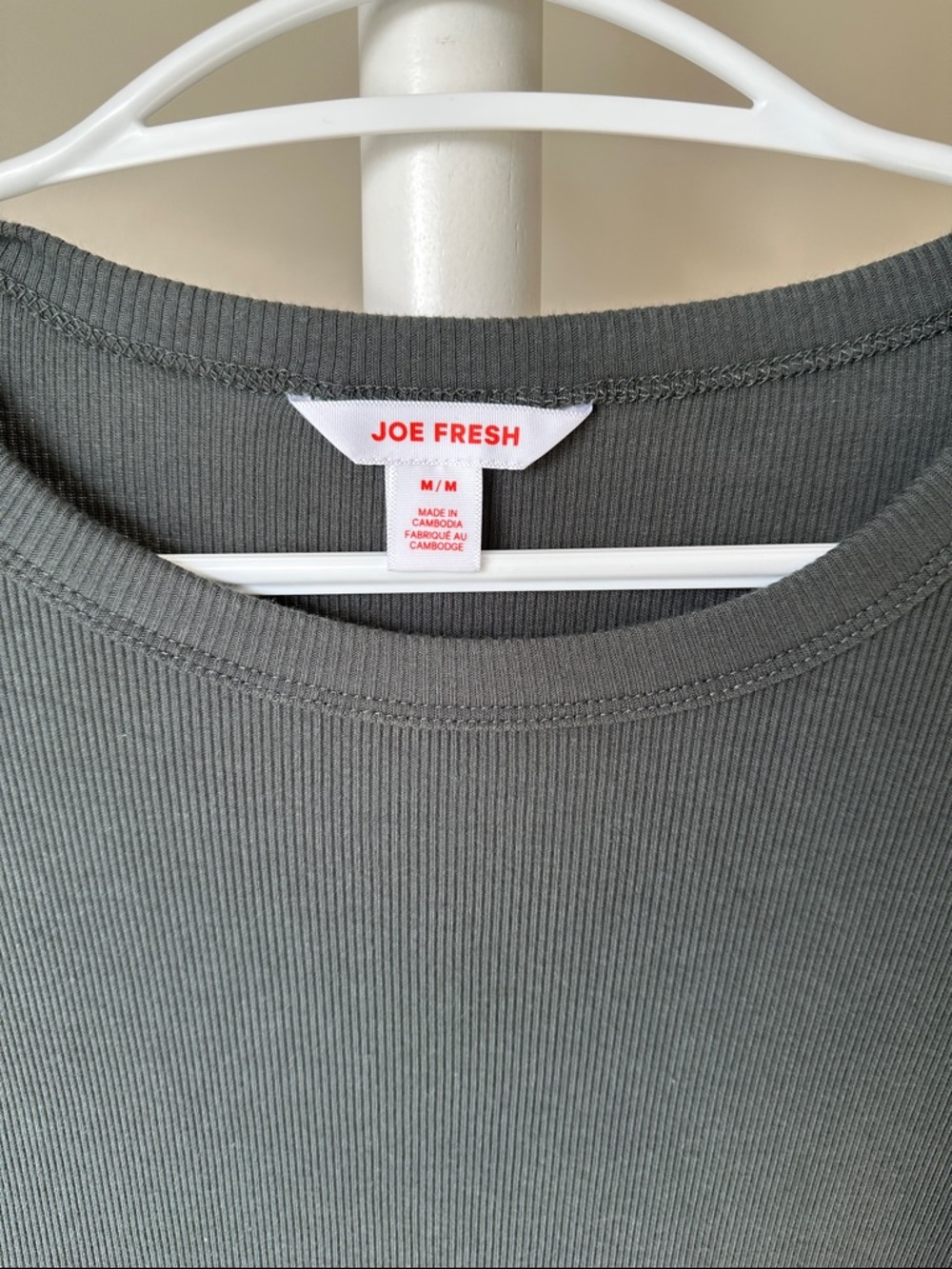 Joe Fresh Long Sleeve Ribbed T-Shirt Size Medium - Picture 2 of 8